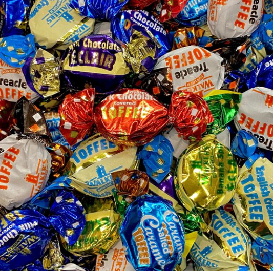 Walker's Assorted Toffees & Eclairs